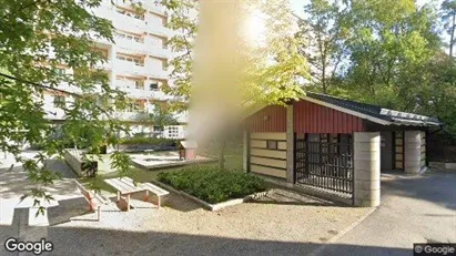 Bostadsrätter till salu i Nacka - Bild från Google Street View