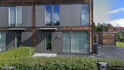 Bostadsrätter till salu i Upplands-Bro - Bild från Google Street View