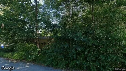 Lägenheter till salu i Huddinge - Bild från Google Street View