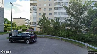 Bostadsrätter till salu i Haninge - Bild från Google Street View