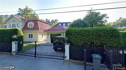 Lägenheter till salu i Täby - Bild från Google Street View