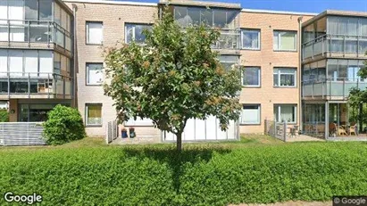 Bostadsrätter till salu i Vellinge - Bild från Google Street View