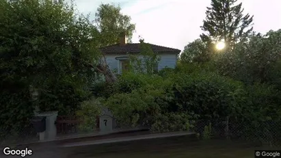 Lägenheter till salu i Huddinge - Bild från Google Street View