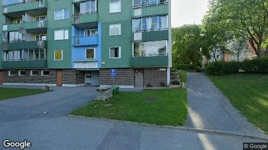 Lägenheter till salu i Botkyrka - Bild från Google Street View