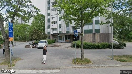Bostadsrätter till salu i Täby - Bild från Google Street View