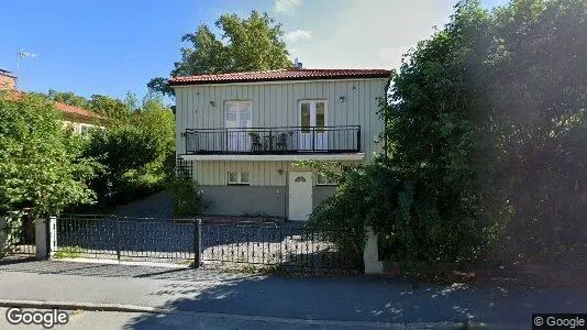 Lägenheter till salu i Solna - Bild från Google Street View