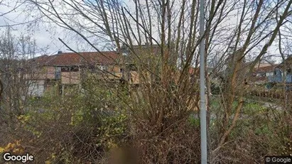 Lägenheter till salu i Upplands Väsby - Bild från Google Street View
