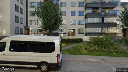 Lägenheter till salu i Huddinge - Bild från Google Street View