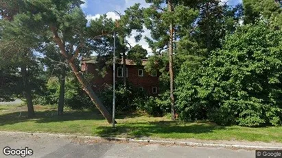 Bostadsrätter till salu i Nacka - Bild från Google Street View