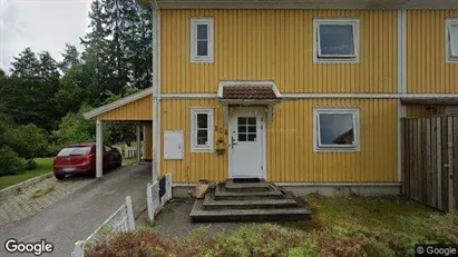 Lägenheter till salu i Botkyrka - Bild från Google Street View