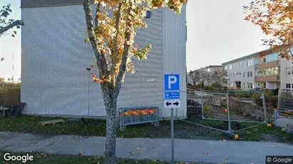 Bostadsrätter till salu i Upplands-Bro - Bild från Google Street View