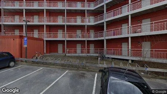 Lägenheter att hyra i Huddinge - Bild från Google Street View