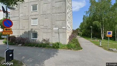 Bostadsrätter till salu i Haninge - Bild från Google Street View