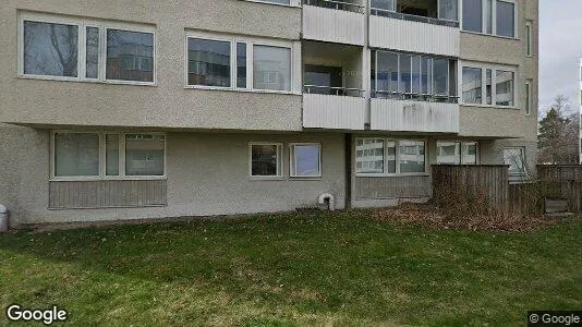 Lägenheter till salu i Huddinge - Bild från Google Street View