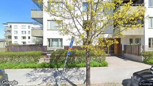 Bostadsrätter till salu i Nacka - Bild från Google Street View