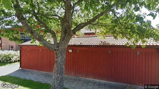 Bostadsrätter till salu i Botkyrka - Bild från Google Street View