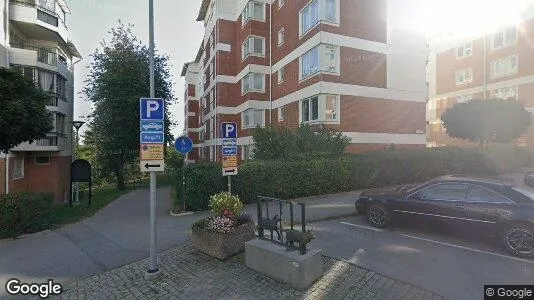 Bostadsrätter till salu i Sundbyberg - Bild från Google Street View