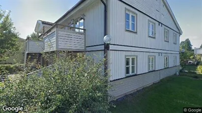 Lägenheter till salu i Haninge - Bild från Google Street View