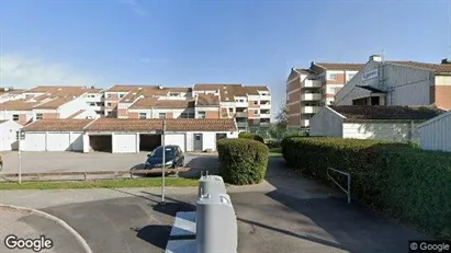 Bostadsrätter till salu i Täby - Bild från Google Street View