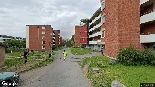 Lägenheter att hyra i Huddinge - Bild från Google Street View