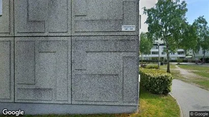 Lägenheter till salu i Haninge - Bild från Google Street View