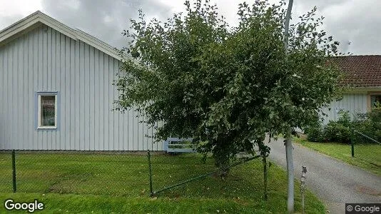 Bostadsrätter till salu i Mark - Bild från Google Street View