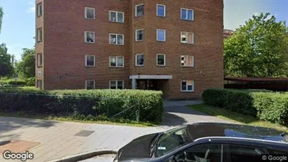 Bostadsrätter till salu i Huddinge - Bild från Google Street View