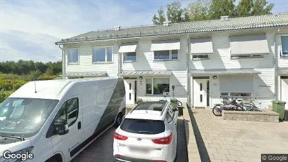 Bostadsrätter till salu i Hammarö - Bild från Google Street View