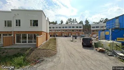 Bostadsrätter till salu i Nacka - Bild från Google Street View