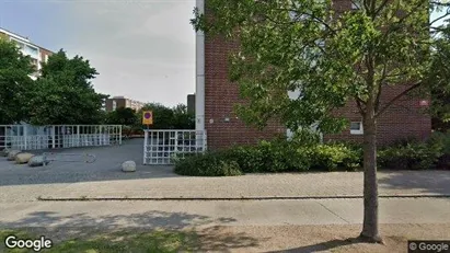 Lägenheter att hyra i Rosengård - Bild från Google Street View