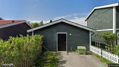 Lägenheter till salu i Haninge - Bild från Google Street View