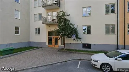 Lägenheter till salu i Solna - Bild från Google Street View
