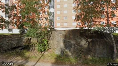 Lägenheter till salu i Huddinge - Bild från Google Street View
