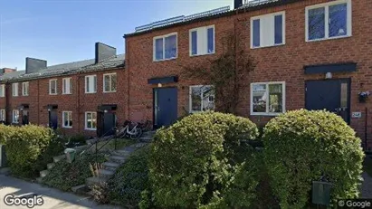 Bostadsrätter till salu i Sollentuna - Bild från Google Street View