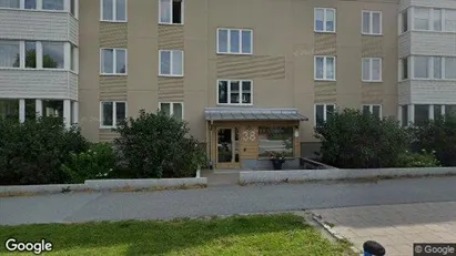 Bostadsrätter till salu i Huddinge - Bild från Google Street View