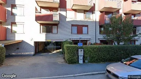Bostadsrätter till salu i Solna - Bild från Google Street View