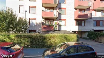 Lägenheter till salu i Solna - Bild från Google Street View