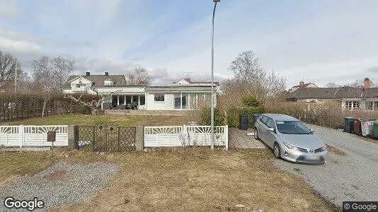 Lägenheter till salu i Danderyd - Bild från Google Street View