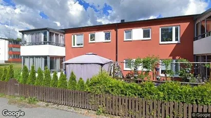 Lägenheter att hyra i Haninge - Bild från Google Street View