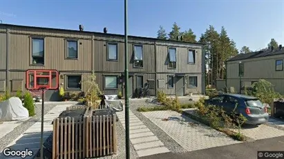 Bostadsrätter till salu i Upplands-Bro - Bild från Google Street View