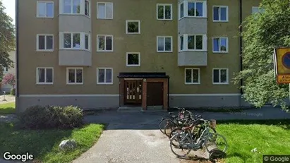 Lägenheter till salu i Huddinge - Bild från Google Street View