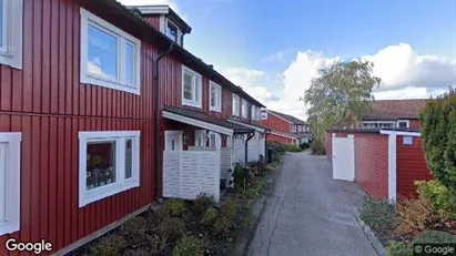 Bostadsrätter till salu i Uddevalla - Bild från Google Street View