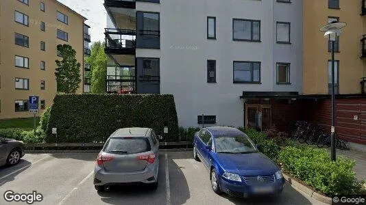 Bostadsrätter till salu i Haninge - Bild från Google Street View