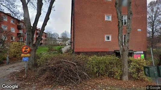 Lägenheter till salu i Upplands Väsby - Bild från Google Street View