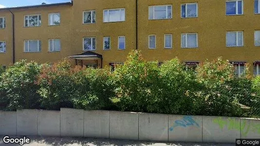 Bostadsrätter till salu i Haninge - Bild från Google Street View