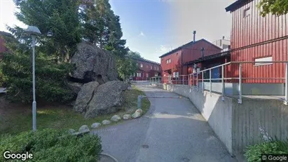 Lägenheter till salu i Huddinge - Bild från Google Street View