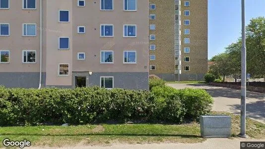 Bostadsrätter till salu i Köping - Bild från Google Street View