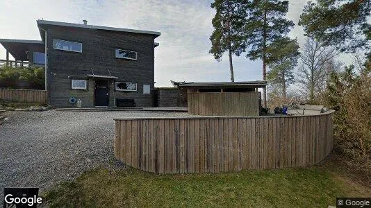 Lägenheter till salu i Österåker - Bild från Google Street View
