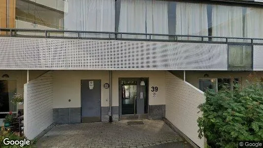 Lägenheter att hyra i Huddinge - Bild från Google Street View