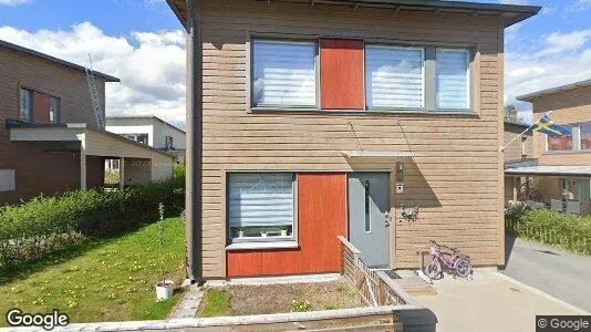 Bostadsrätter till salu i Upplands Väsby - Bild från Google Street View